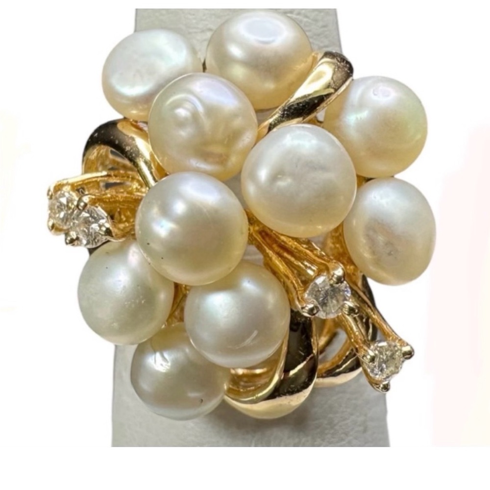 ESTATE Elegant Pearl, Diamond and 14k Gold Cluster Ring $2600 Size 5.5